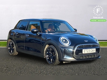 Used MINI Hatch 2023 for sale - 77383325: Photo