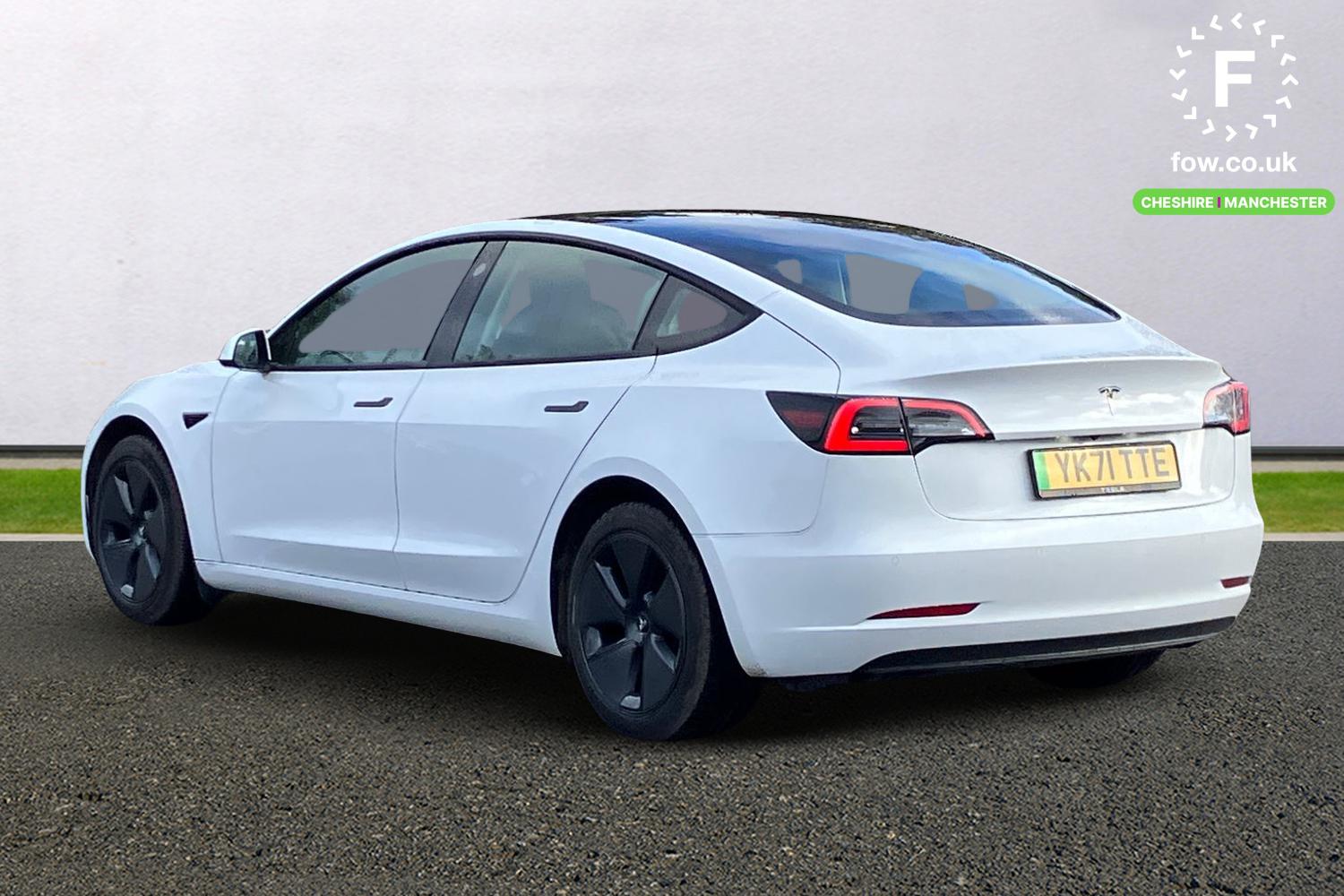 Used Tesla Model 3 2021 for sale - 76164745: Photo 2