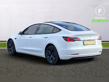 Used Tesla Model 3 2021 for sale - 76164745: Photo 2