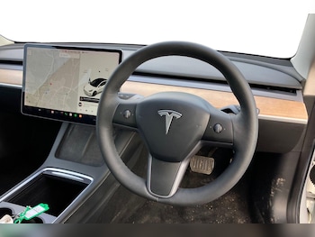 Used Tesla Model 3 2021 for sale - 76164745: Photo 3