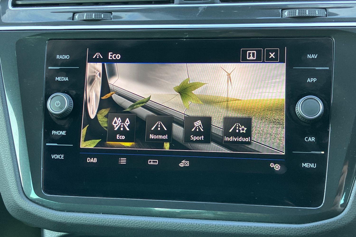 Used Volkswagen Tiguan 2020 for sale - 77383092: Photo 12