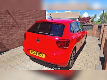 Used Volkswagen Polo 2019 for sale - 78840617: Photo