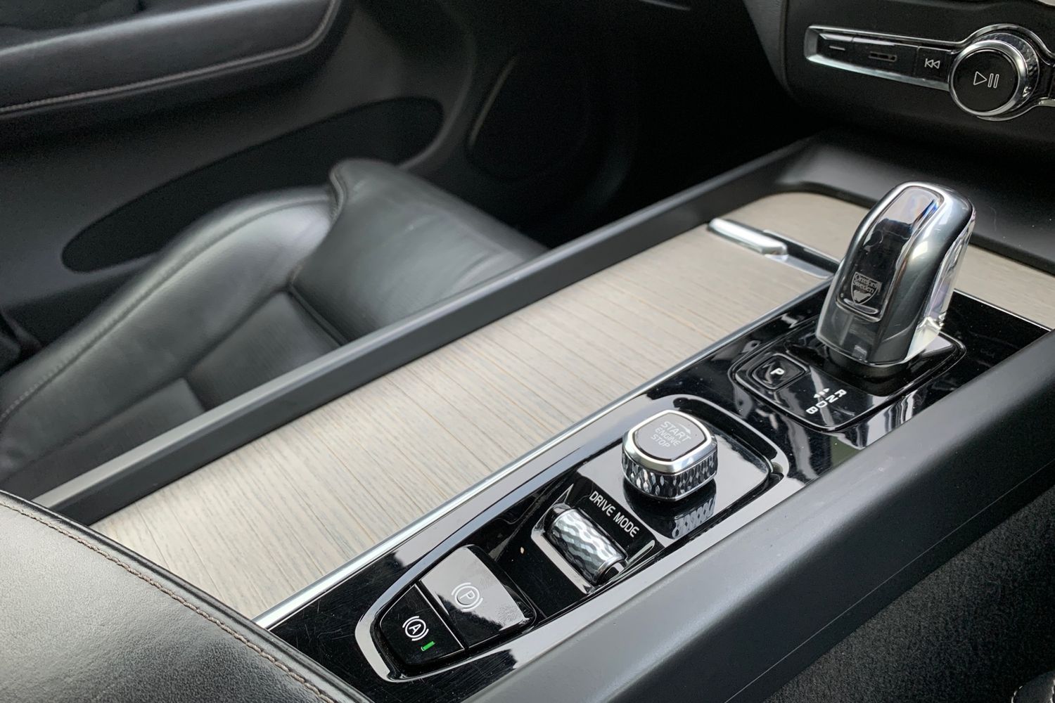 Used Volvo XC60 2019 for sale - 76723729: Photo 12