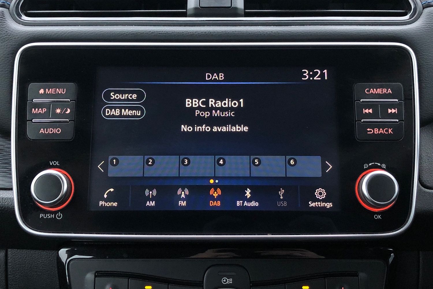 Used Nissan Leaf 2020 for sale - 77407467: Photo 11