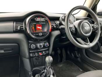 Used MINI Hatch 2019 for sale - 75083782: Photo