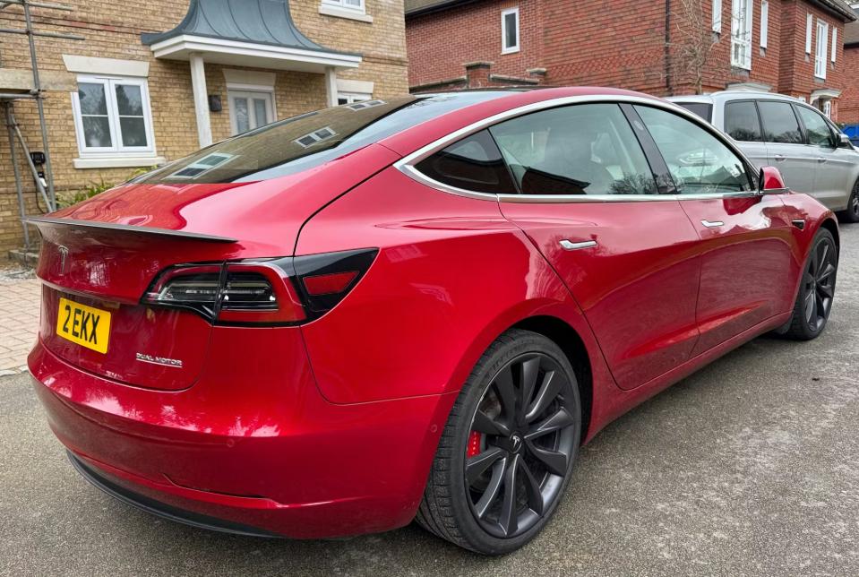 Used Tesla Model 3 2020 for sale - 78069960: Photo 2