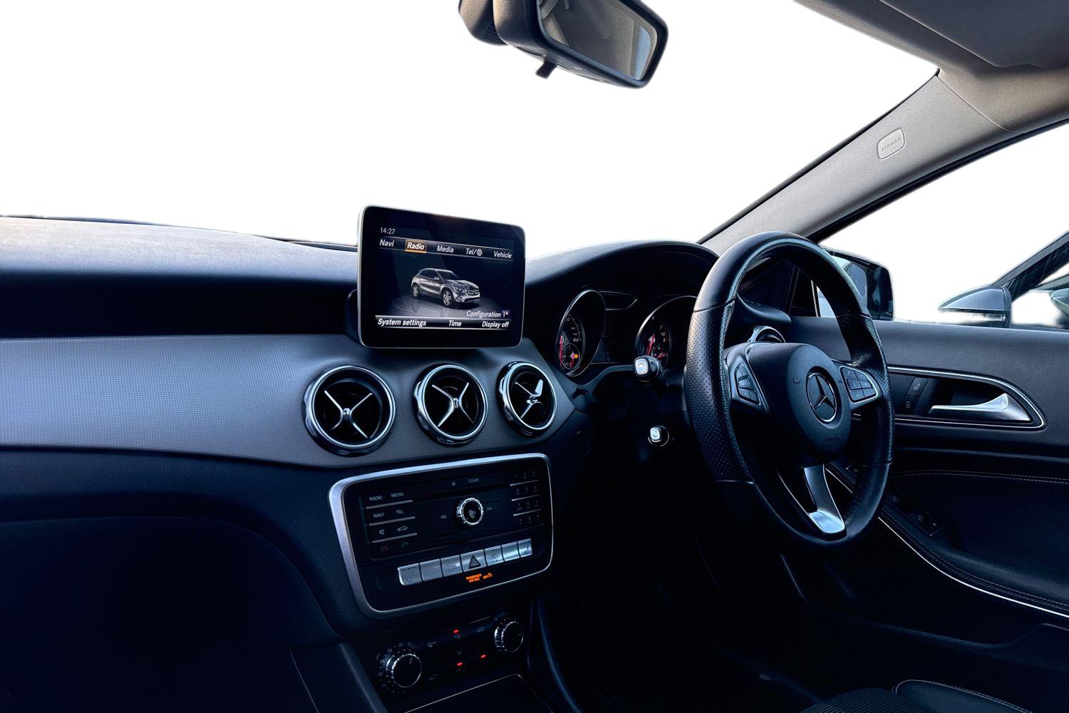 Used Mercedes-Benz GLA 2019 for sale - 78016350: Photo 4