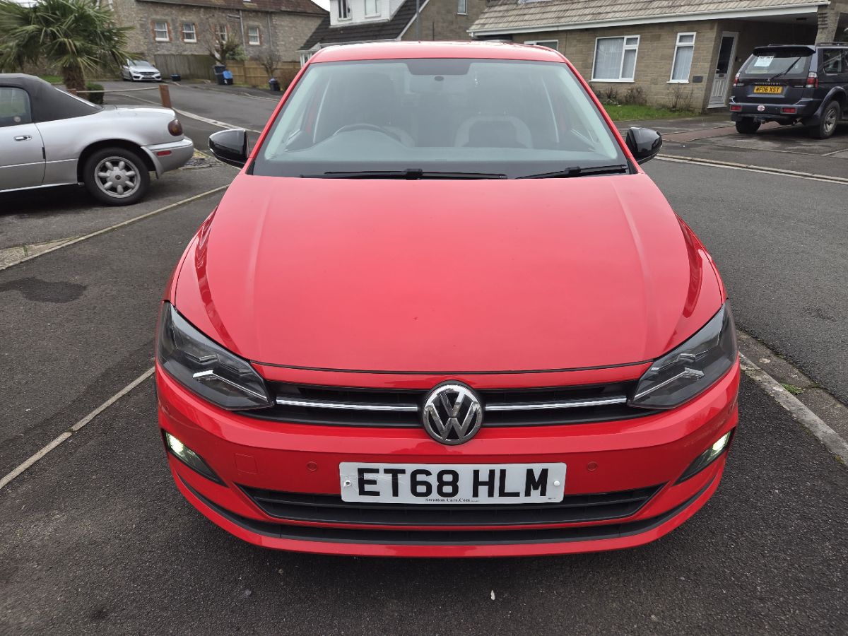 Used Volkswagen Polo 2019 for sale - 77620668: Photo 1