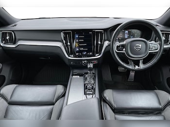 Used Volvo V60 2020 for sale - 79277275: Photo