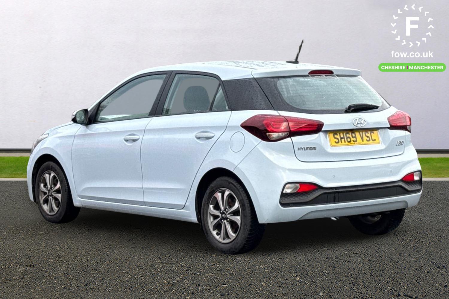 Used Hyundai i20 2019 for sale - 76460994: Photo 2
