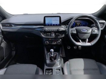 Used Ford Focus 2021 for sale - 79482940: Photo