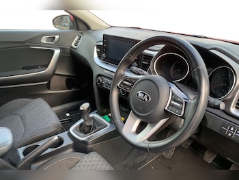 Used Kia Ceed 2020 for sale - 79234435: Photo