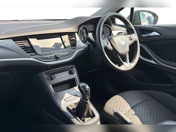 Used Vauxhall Astra 2019 for sale - 79507550: Photo
