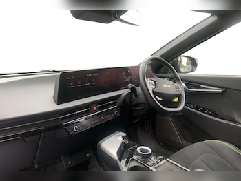 Used Kia EV6 2023 for sale - 79410235: Photo