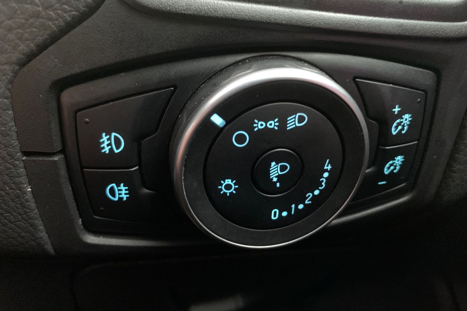 Used Ford Focus 2018 for sale - 77515049: Photo 8