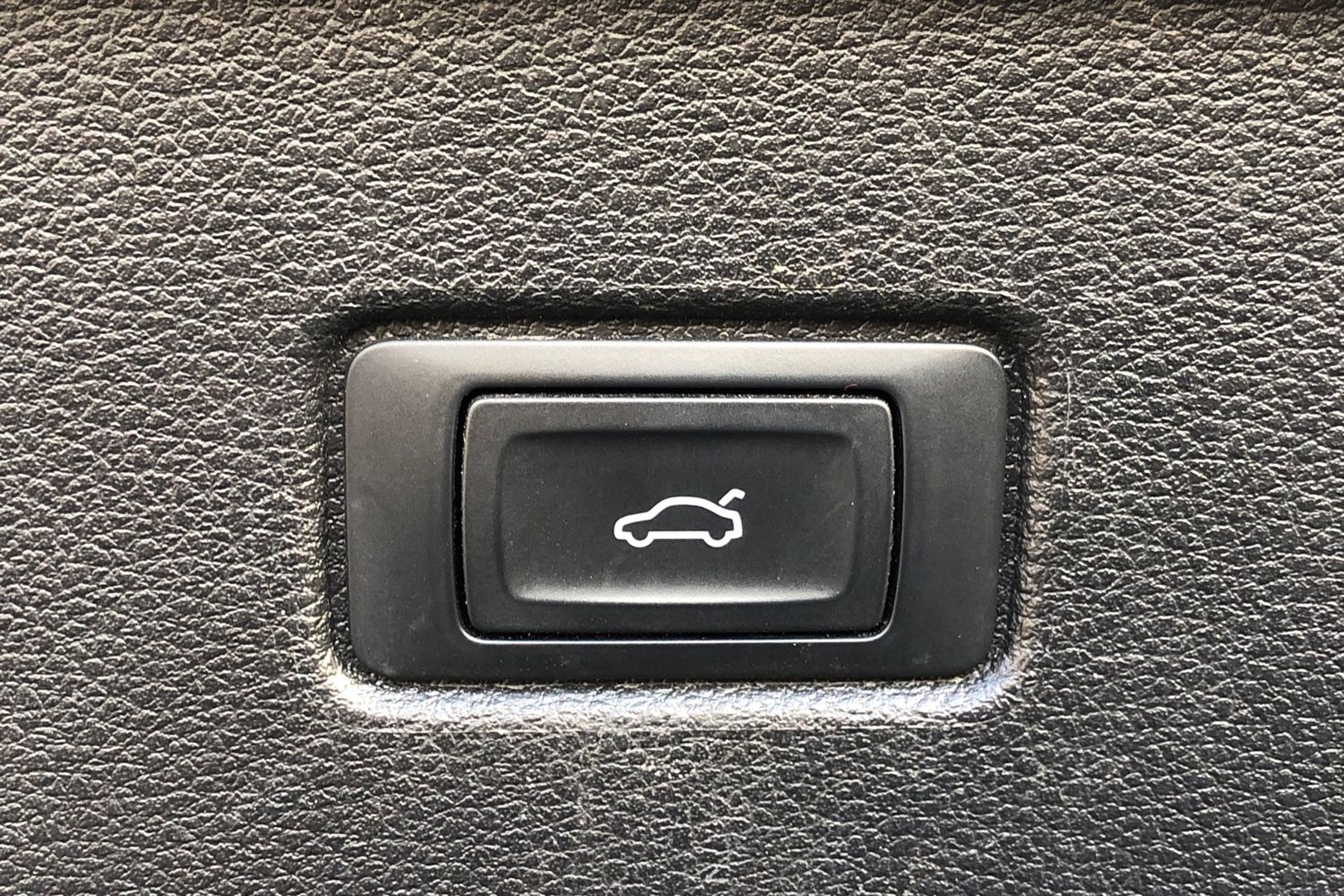 Used Audi Q7 2016 for sale - 76503001: Photo 16