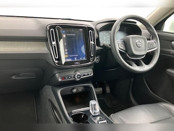 Used Volvo XC40 2019 for sale - 76961498: Photo