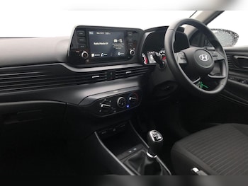 Used Hyundai i20 2021 for sale - 77401825: Photo