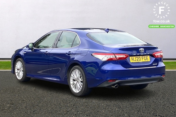 Used Toyota Camry 2020 for sale - 76267977: Photo 2
