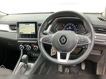 Used Renault Captur 2021 for sale - 75639334: Photo