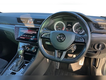 Used Skoda Superb 2020 for sale - 76057518: Photo 3