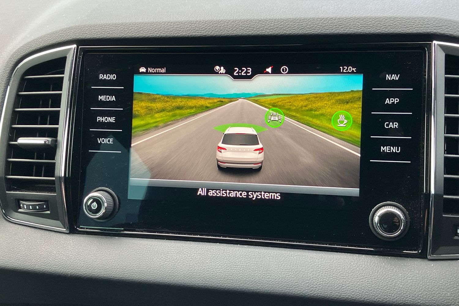 Used Skoda Karoq 2022 for sale - 77527545: Photo 11