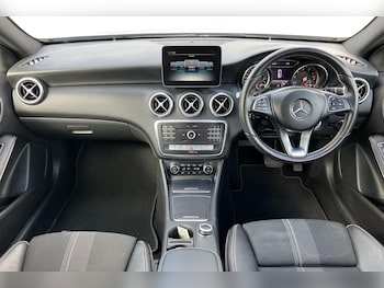 Used Mercedes-Benz A-Class 2018 for sale - 76065293: Photo