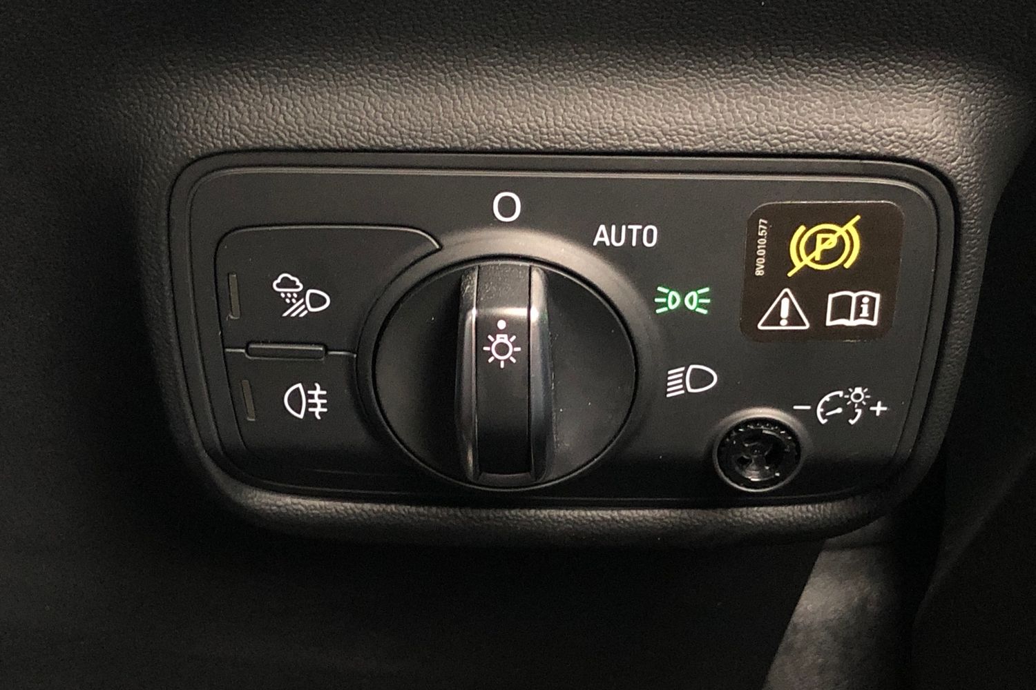 Used Audi TT 2018 for sale - 76711845: Photo 14