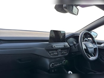 Used Ford Focus 2019 for sale - 78997341: Photo