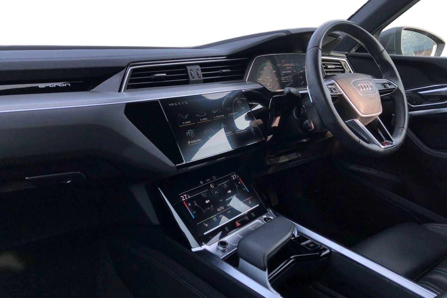 Used Audi e-tron 2021 for sale - 77158953: Photo 4