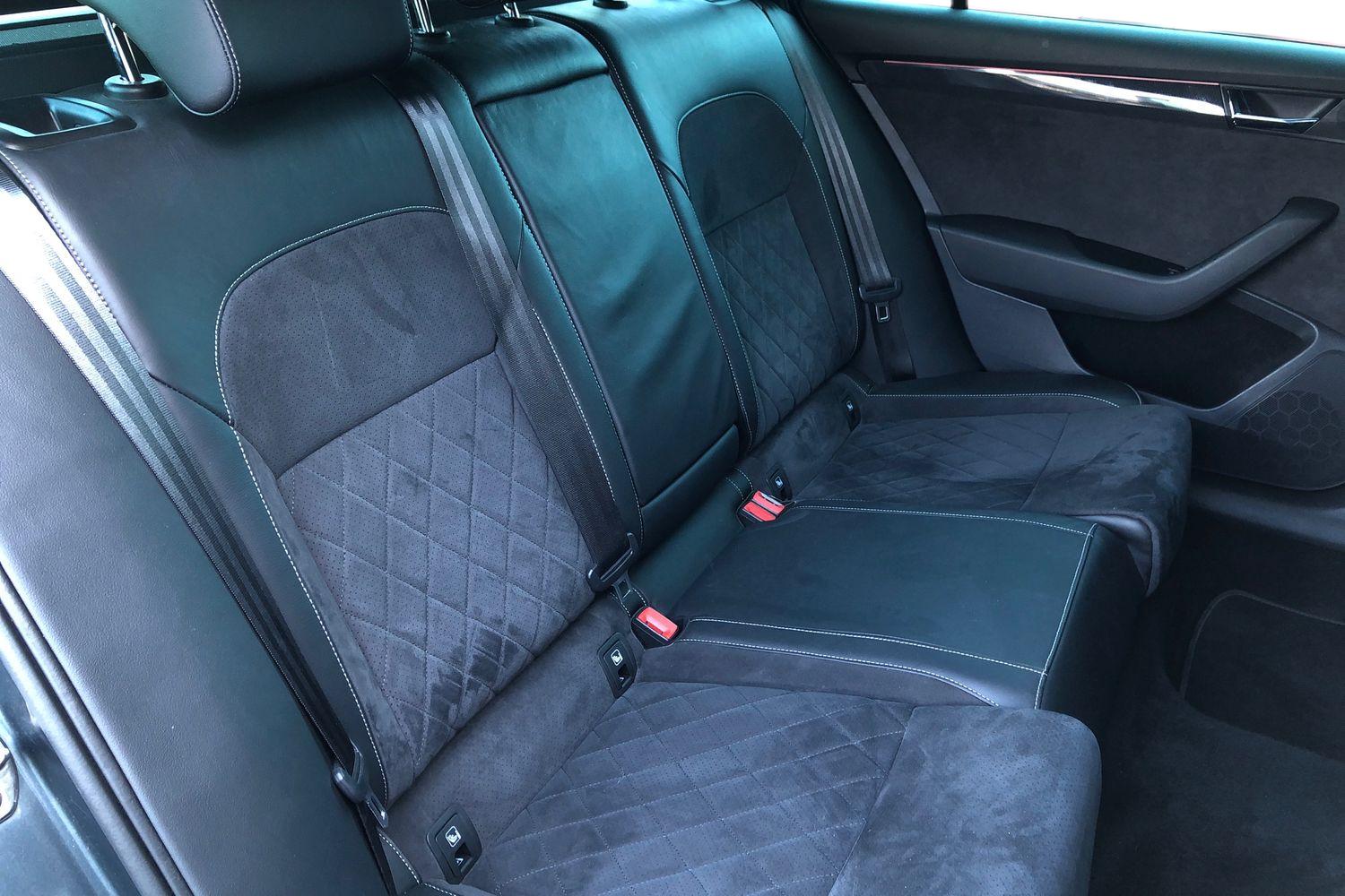 Used Skoda Superb 2019 for sale - 76617075: Photo 15