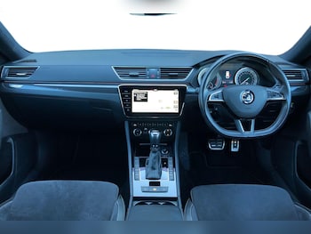 Used Skoda Superb 2019 for sale - 76617075: Photo