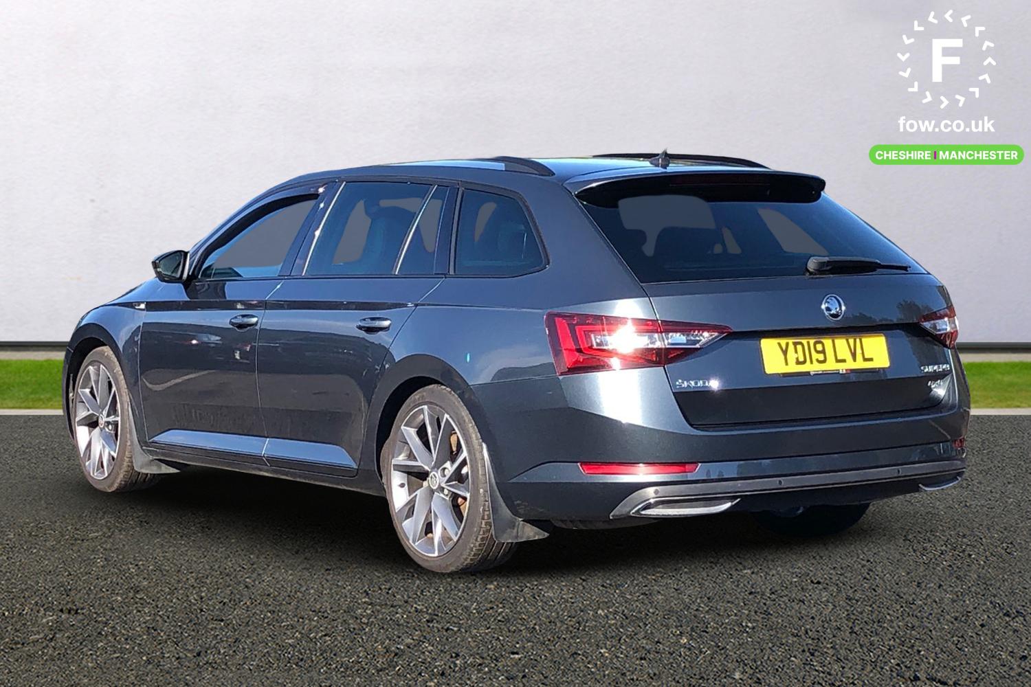 Used Skoda Superb 2019 for sale - 76617075: Photo 3