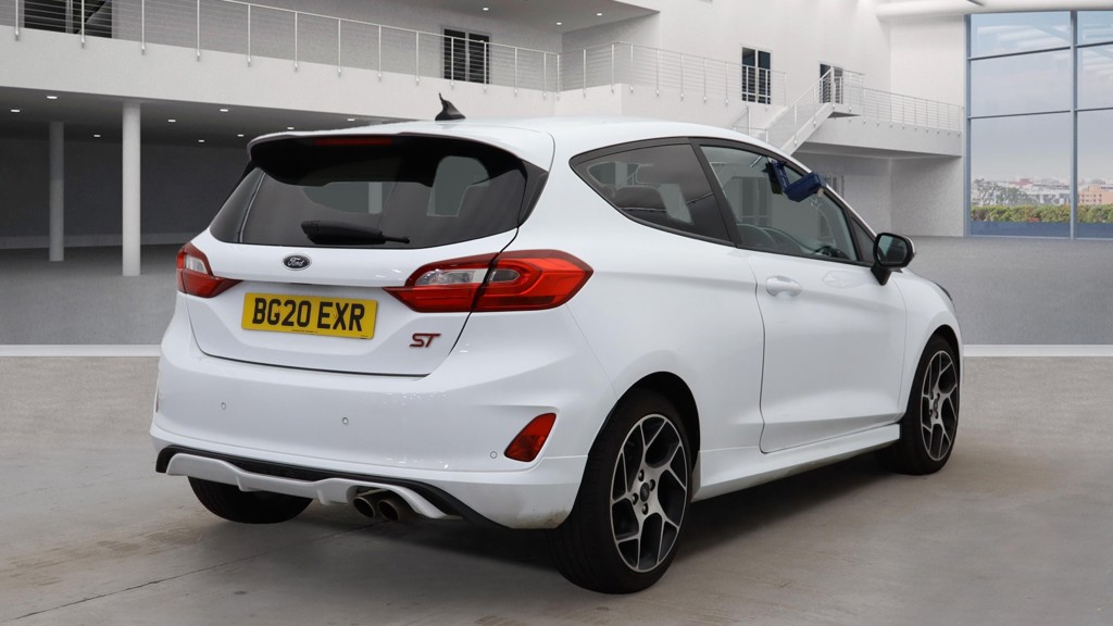 Used Ford Fiesta 2020 for sale - 76637087: Photo 2