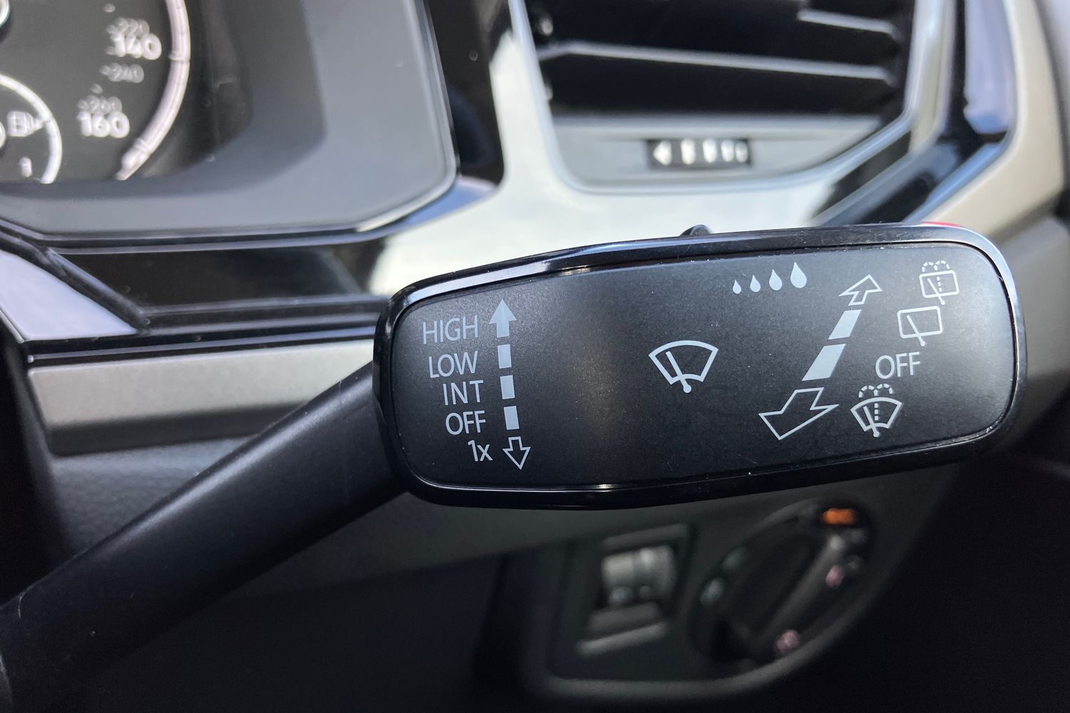 Used Volkswagen Polo 2018 for sale - 77514891: Photo 16