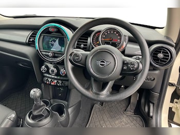 Used MINI Hatch 2020 for sale - 76197675: Photo 3