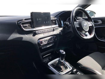 Used Kia Ceed 2019 for sale - 78762600: Photo