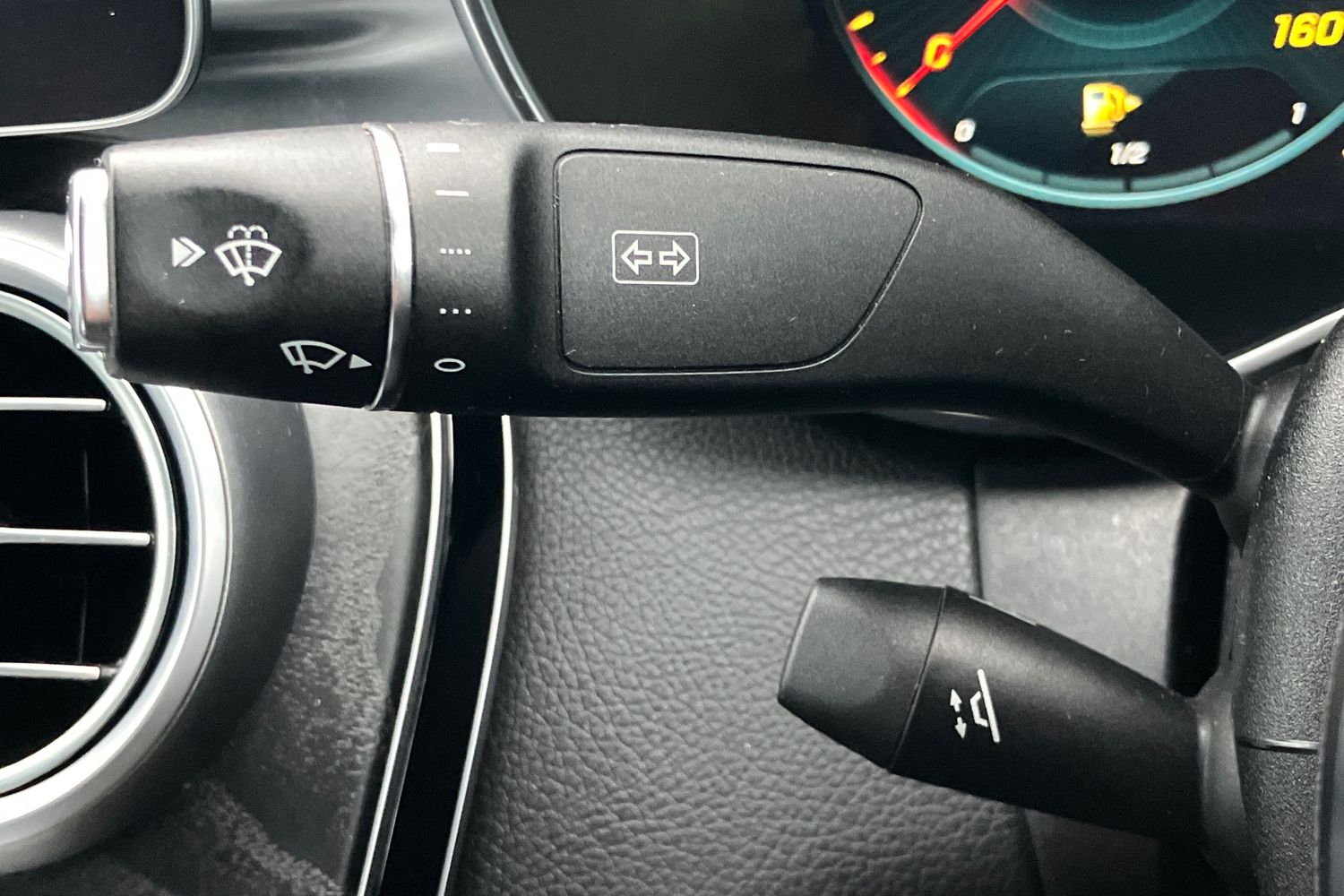 Used Mercedes-Benz C Class 2021 for sale - 77022702: Photo 17