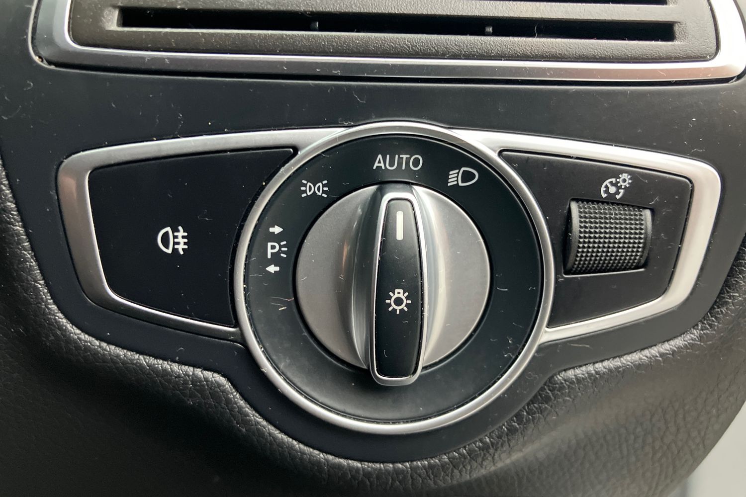 Used Mercedes-Benz C Class 2021 for sale - 77022702: Photo 20