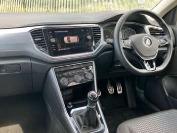 Used Volkswagen T-Roc 2022 for sale - 74582221: Photo