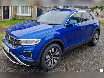 Used Volkswagen T-Roc 2025 for sale - 79551726: Photo