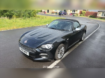 Used Fiat 124 Spider 2018 for sale - 78789802: Photo