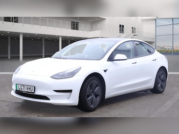 Used Tesla Model 3 2021 for sale - 76280876: Photo 2