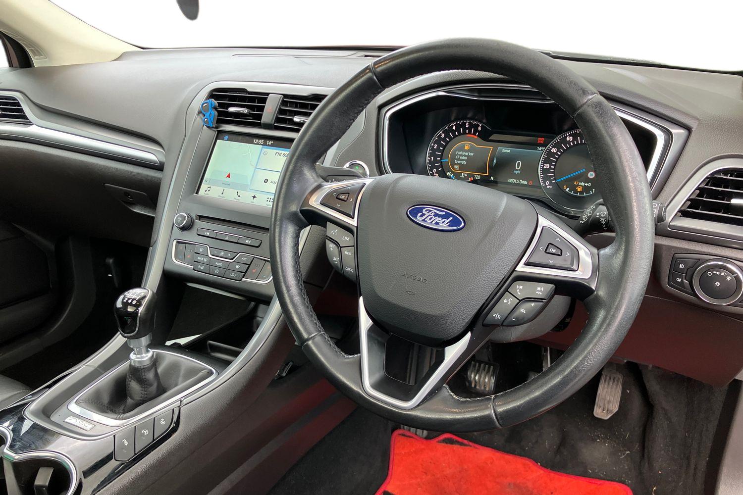 Used Ford Mondeo 2016 for sale - 76304898: Photo 3