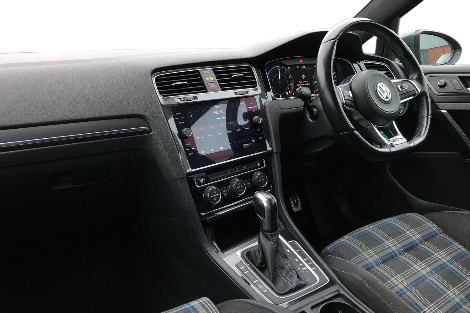 Used Volkswagen Golf 2020 for sale - 77179214: Photo 4