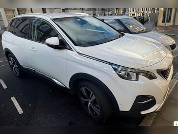 Peugeot - 3008