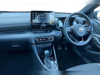 Used Toyota Yaris 2021 for sale - 79156142: Photo