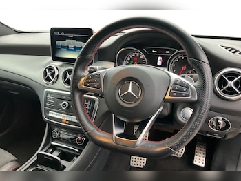 Used Mercedes-Benz GLA 2019 for sale - 77996593: Photo