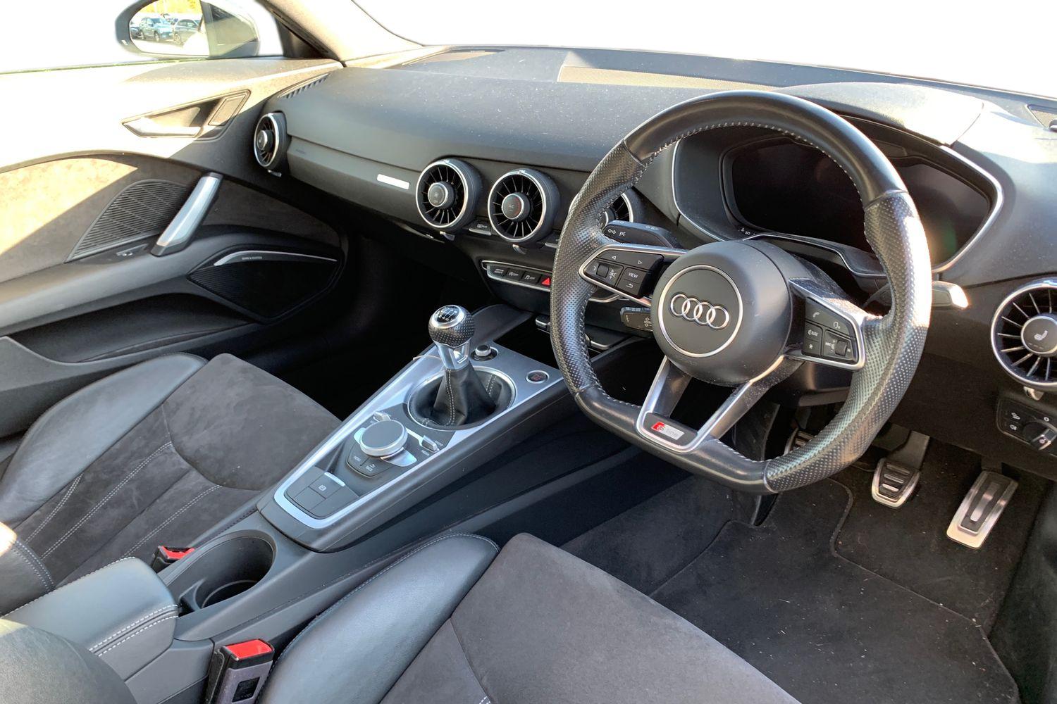 Used Audi TT 2018 for sale - 76390988: Photo 3