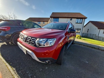 Used Dacia Duster 2020 for sale - 77820188: Photo
